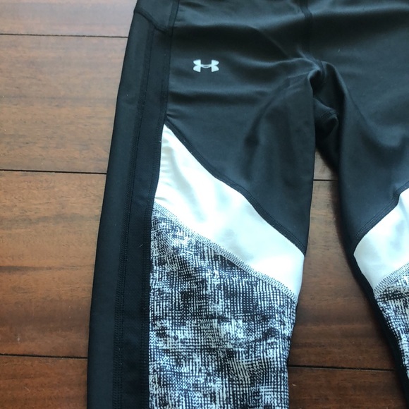 Under Armour 7/8 compression leggings - Picture 2 of 3